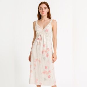 Vintage Miss Elaine Pet Floral Lace Trim Slip‎ Dress 70s 80s Satin Nylon Gown